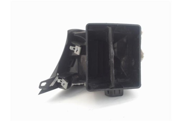 Recambio de rejilla entrada de aire para fiat 500x (334) 1.6 urban referencia OEM IAM 735566800  