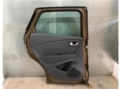 Recambio de puerta trasero izquierda para renault captur i 0.9 zen referencia OEM IAM 821012117R  