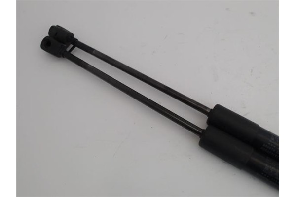 Recambio de amortiguador porton para fiat 500x (334) 1.6 urban referencia OEM IAM 956976  