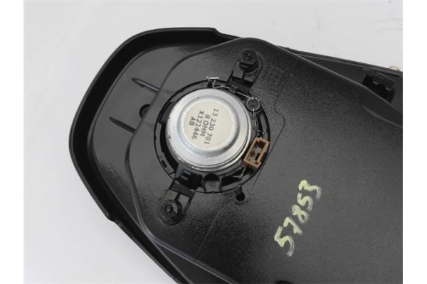 Recambio de embellecedor consola central para opel corsa d 1.3 cdti referencia OEM IAM 13204955 565412769 