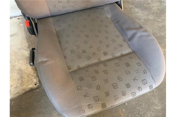 Recambio de asiento delantero izquierdo para audi a4 avant (b5) 2.6 referencia OEM IAM 8D0881025E  