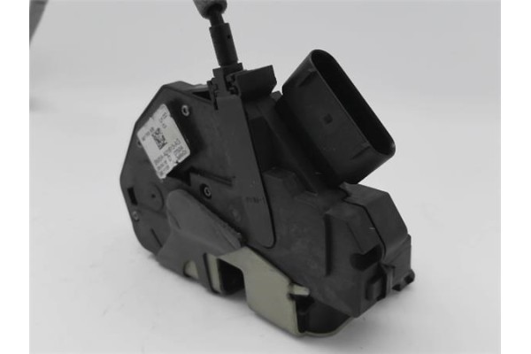 Recambio de cierre electromagnetico delantero izquierdo para ford focus berlina (cew) 1.5 business referencia OEM IAM BM5AA21813