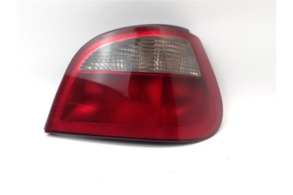 Recambio de piloto trasero derecho para renault megane i fase 2 berlina (ba0) referencia OEM IAM 7700428321  