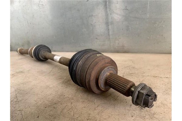Recambio de palier delantero derecho para renault megane iii berlina 5p 1.5 expression referencia OEM IAM   