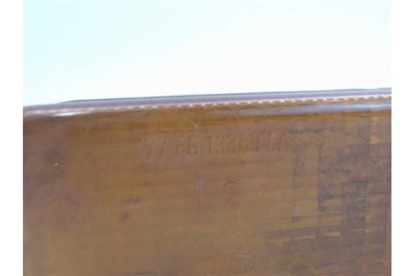 Recambio de intermitente delantero izquierdo para ford fiesta berl./express referencia OEM IAM 77f613369  