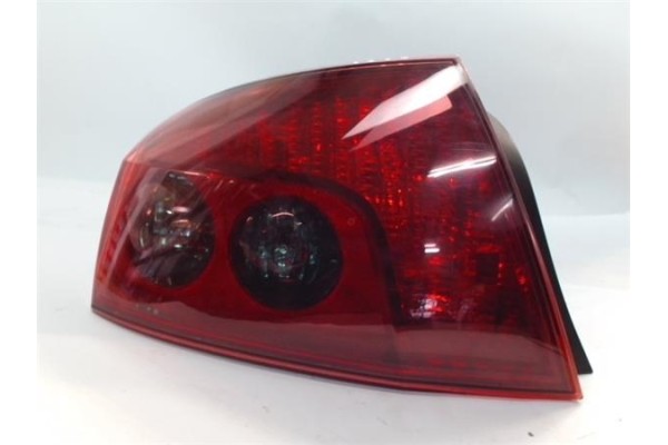 Recambio de piloto trasero izquierdo para peugeot 407 1.6 business line referencia OEM IAM   