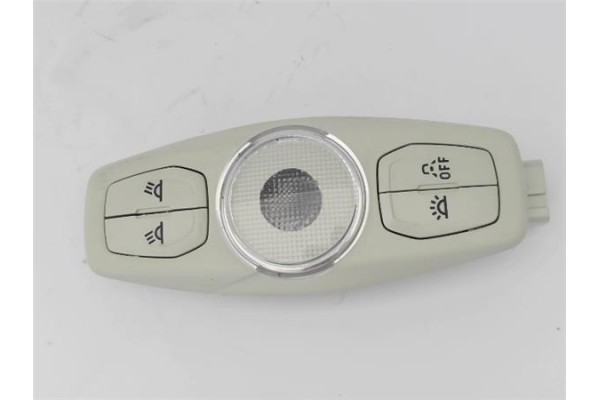 Recambio de luz delantero central techo para ford focus berlina (cew) 1.5 business referencia OEM IAM AM5113K767 AM5113K767BG3AM