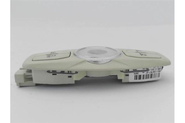 Recambio de luz delantero central techo para ford focus berlina (cew) 1.5 business referencia OEM IAM AM5113K767 AM5113K767BG3AM