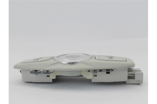 Recambio de luz delantero central techo para ford focus berlina (cew) 1.5 business referencia OEM IAM AM5113K767 AM5113K767BG3AM