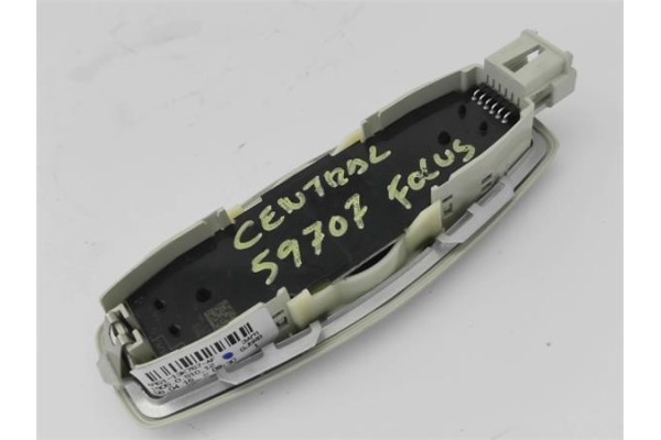 Recambio de luz delantero central techo para ford focus berlina (cew) 1.5 business referencia OEM IAM AM5113K767 AM5113K767BG3AM