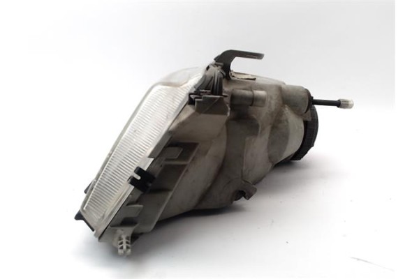 Recambio de faro delantero dcho para saab 900 berlina referencia OEM IAM 4240289 085527 
