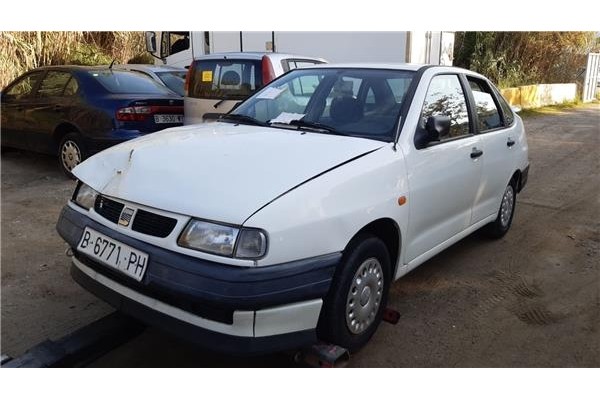 seat cordoba berlina (6k2) del año 1995