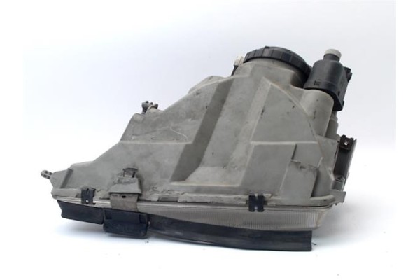 Recambio de faro delantero dcho para saab 900 berlina referencia OEM IAM 4240289 085527 