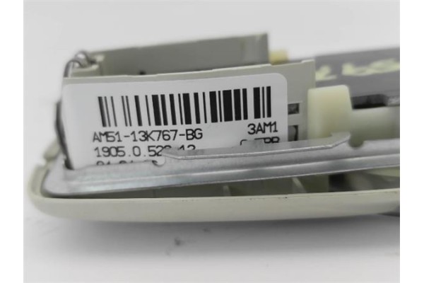 Recambio de luz trasero central techo para ford focus berlina (cew) 1.5 business referencia OEM IAM AM5113K767AG3AM1 AM5113K767A
