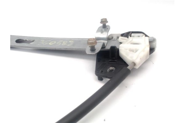 Recambio de elevalunas electrico delantero izquierdo para honda cr-v (rd8) 2.2 ctdi referencia OEM IAM 72250S9AA02  