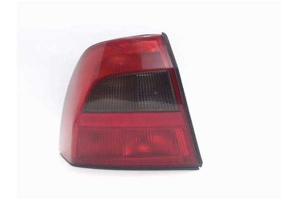 Recambio de piloto trasero izquierdo para opel vectra b berlina 2.2 básico (1999) referencia OEM IAM   