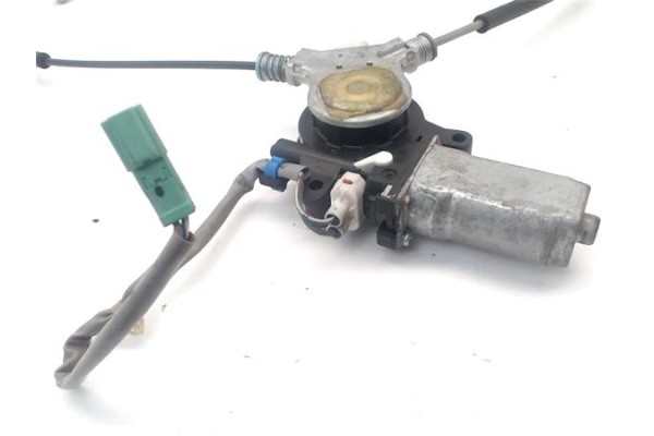 Recambio de elevalunas electrico delantero derecho para honda cr-v (rd8) 2.2 ctdi referencia OEM IAM 72210S9AA02  