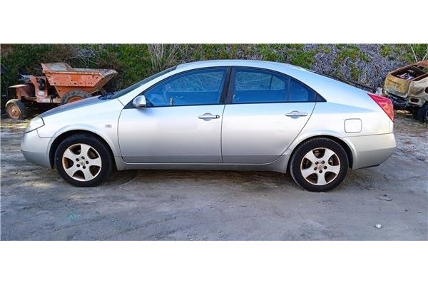 nissan primera hatchback (p12) del año 2003