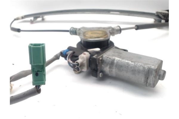 Recambio de elevalunas electrico delantero derecho para honda cr-v (rd8) 2.2 ctdi referencia OEM IAM 72210S9AA02  