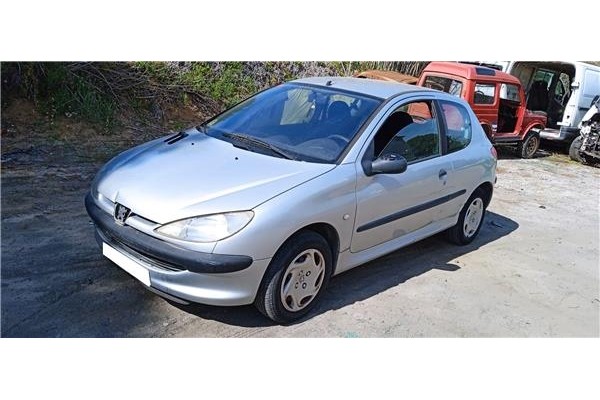 peugeot 206 del año 2002
