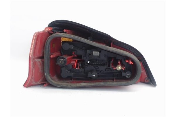 Recambio de piloto trasero derecho para peugeot 106 (s2) 1.4 i referencia OEM IAM 6351G6 2202286 6351P1 , PEUGEOT | 6351K4 , PEU