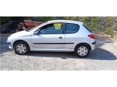 peugeot 206 del año 2002