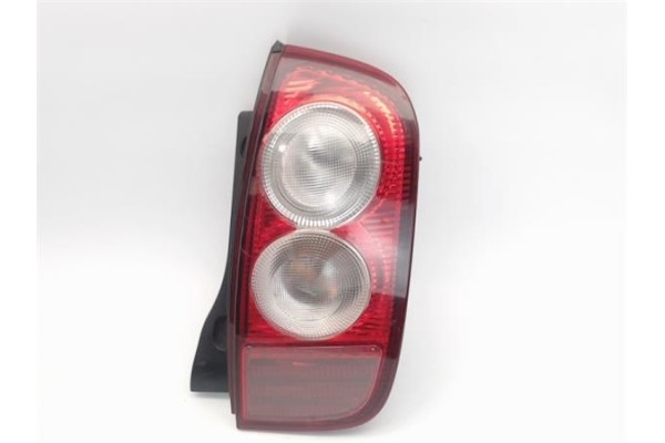 Recambio de piloto trasero derecho para nissan micra (k12e) referencia OEM IAM 26550AX  
