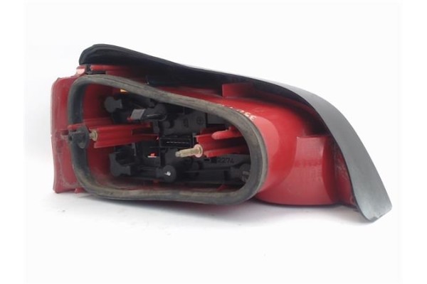 Recambio de piloto trasero derecho para peugeot 106 (s2) 1.4 i referencia OEM IAM 6351G6 2202286 6351P1 , PEUGEOT | 6351K4 , PEU