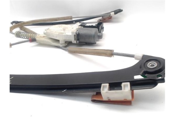 Recambio de elevalunas electrico delantero izquierdo para audi a3 (8p1) 1.6 ambiente referencia OEM IAM 8P0959801A  