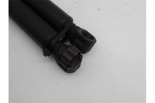 Recambio de amortiguador porton para peugeot 106 (s2) 1.4 i referencia OEM IAM 8731G0 ESTZSA06100 