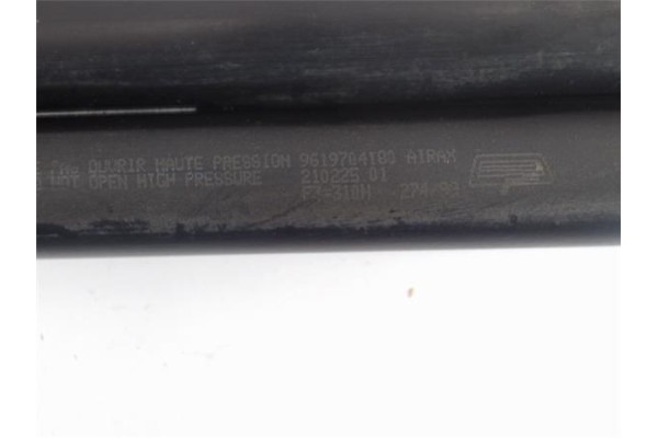 Recambio de amortiguador porton para peugeot 106 (s2) 1.4 i referencia OEM IAM 8731G0 ESTZSA06100 