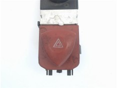 Recambio de interruptor luces emergencia para renault scenic ii (jm) referencia OEM IAM 8200095493  