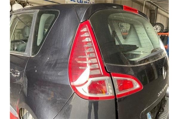 Recambio de piloto trasero izquierdo para renault scenic iii (jz) 1.5 grand expression referencia OEM IAM 265550014R  