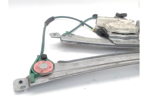 Recambio de elevalunas electrico delantero derecho para citroen c2 1.4 hdi referencia OEM IAM 9222X2 36119604 