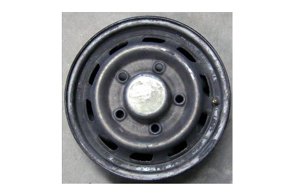 Recambio de llanta para nissan trade furgón 2.0 d referencia OEM IAM   