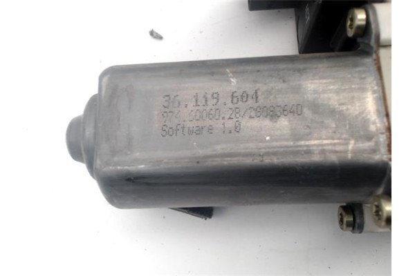 Recambio de elevalunas electrico delantero derecho para citroen c2 1.4 hdi referencia OEM IAM 9222X2 36119604 