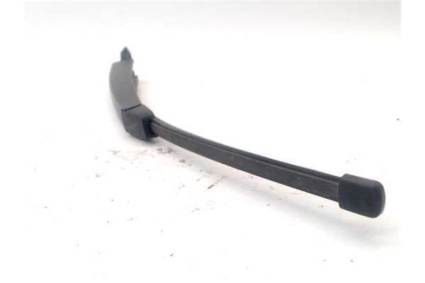 Recambio de brazo limpiaparabrisas trasero para volkswagen polo iv (9n1) 1.4 tdi referencia OEM IAM 6Q6955707C  