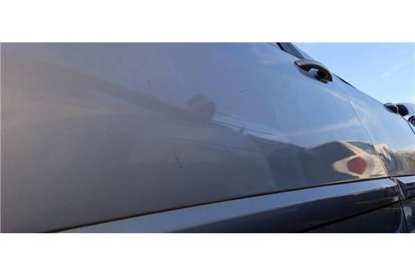 Recambio de puerta delantero izquierda para peugeot 308 1.6 confort referencia OEM IAM 9002AW  