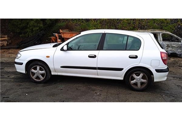 nissan almera (n16/e) del año 2002