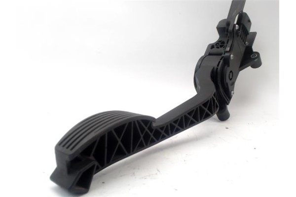 Recambio de pedal acelerador para alfa romeo gt (125) 1.9 jtd referencia OEM IAM 50504914 505049140 