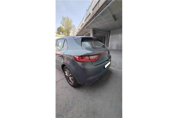 renault megane iv berlina 5p del año 2016