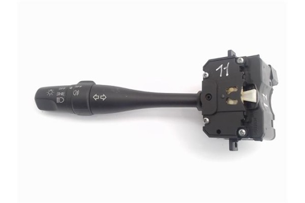 Recambio de mando de luces para nissan almera (n16/e) referencia OEM IAM 25540AV620  