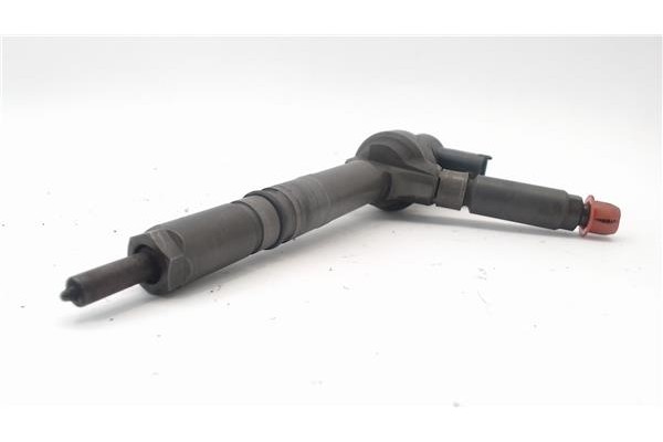 Recambio de inyector para opel astra h berlina 1.7 cdti referencia OEM IAM 0445110   Recambio de inyector para opel astra h berlina 1.7 cdti referencia OEM IAM 0445110