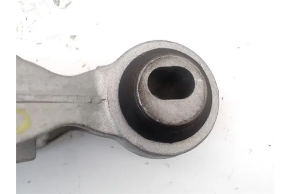 Recambio de bieleta lateral para renault scenic ii (jm) 1.5 dci (jm1e) referencia OEM IAM 8200355673  