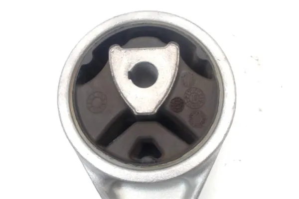 Recambio de bieleta lateral para renault scenic ii (jm) 1.5 dci (jm1e) referencia OEM IAM 8200355673  