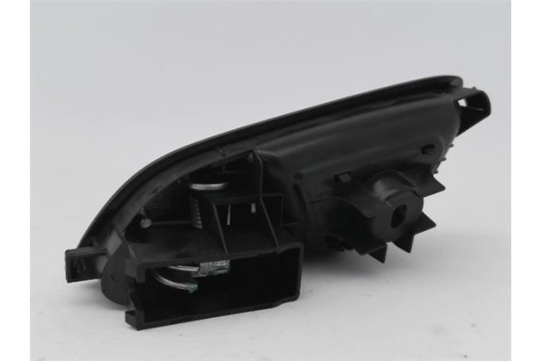 Recambio de manilla int. puerta trasero derecha para ford focus berlina (cew) 1.5 business referencia OEM IAM AM51U22600 AM51-U2