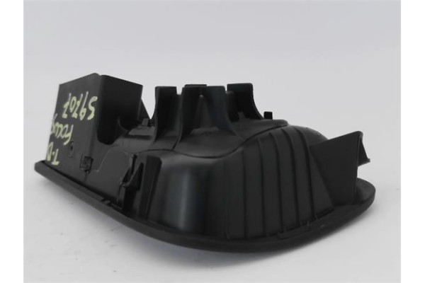 Recambio de manilla int. puerta trasero derecha para ford focus berlina (cew) 1.5 business referencia OEM IAM AM51U22600 AM51-U2