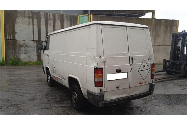 nissan trade del año 1999