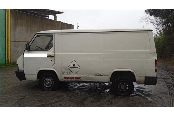 nissan trade del año 1999