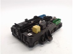 Recambio de caja fusibles/rele para opel astra h berlina referencia OEM IAM (13206762) (5DK008669-32) 